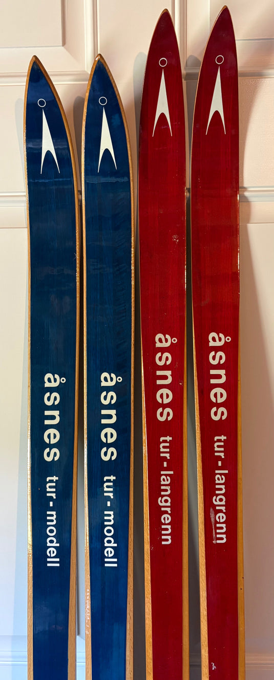 Vintage Wood Skis