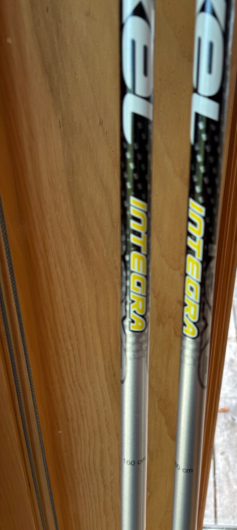 Load image into Gallery viewer, Exel Integra 85% carbon roller ski poles (160 cm)
