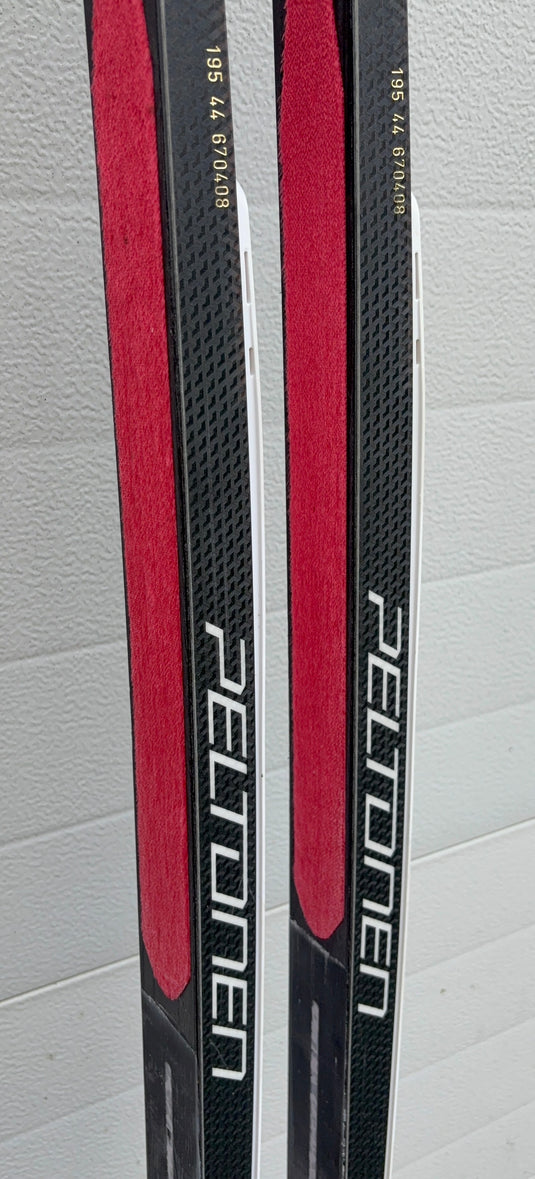Alpina/Peltonen Elite 3.0 Skin waxless classic race skis