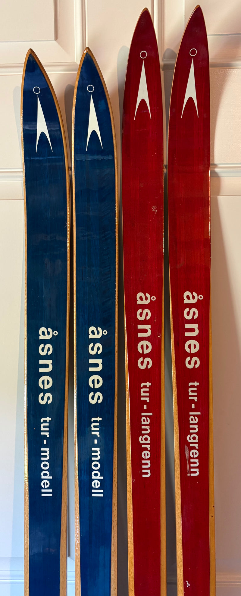 Load image into Gallery viewer, Asnes Tur-Modell vintage wood touring skis (New)
