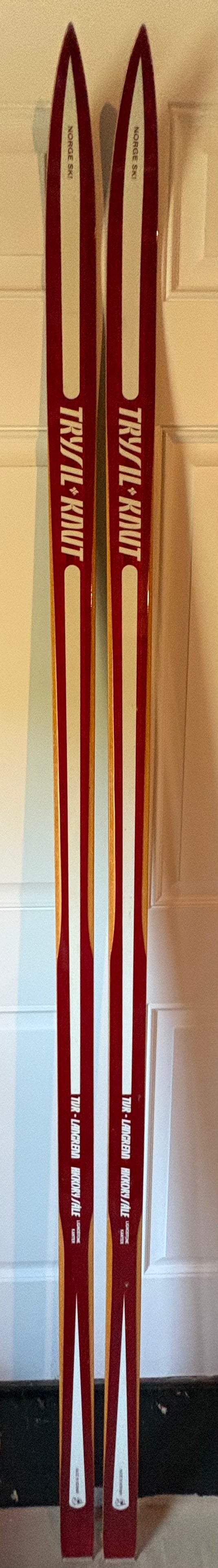 Trysil Knut Tur-Langrenn vintage wood skis (New)