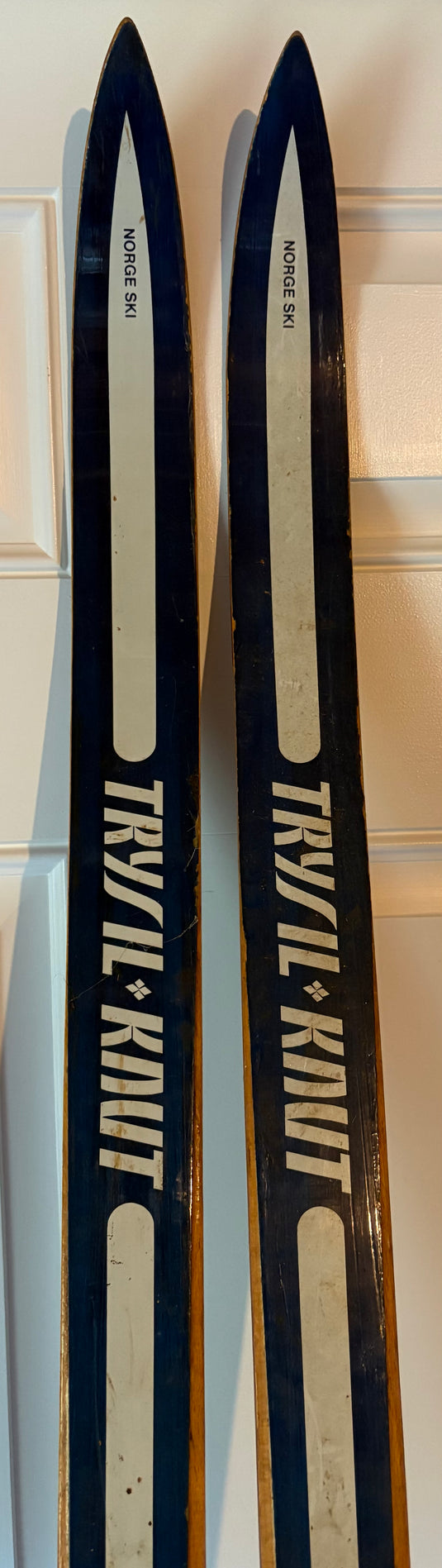 Trysil Knut Tur-Langrenn vintage wood skis (Used)