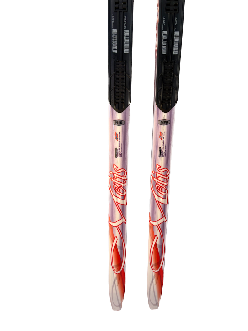 Load image into Gallery viewer, Madshus Metis skate skis
